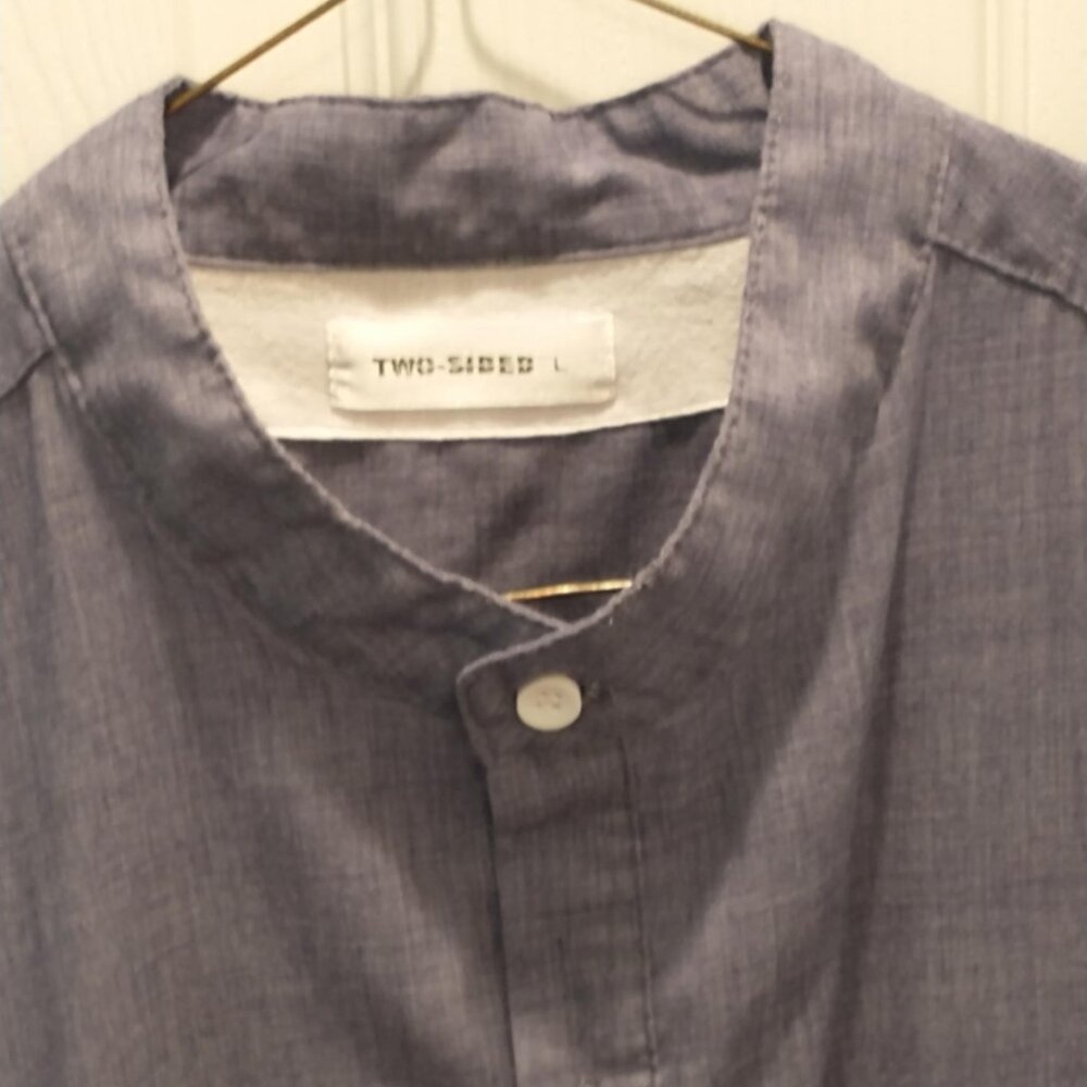 TWO-SIDED Button Down Banded Collar Men's Long Sleeve Shirt, Size Large, Blue - Picture 3 of 5
